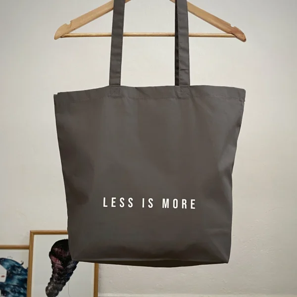 Bolsa Less Is More